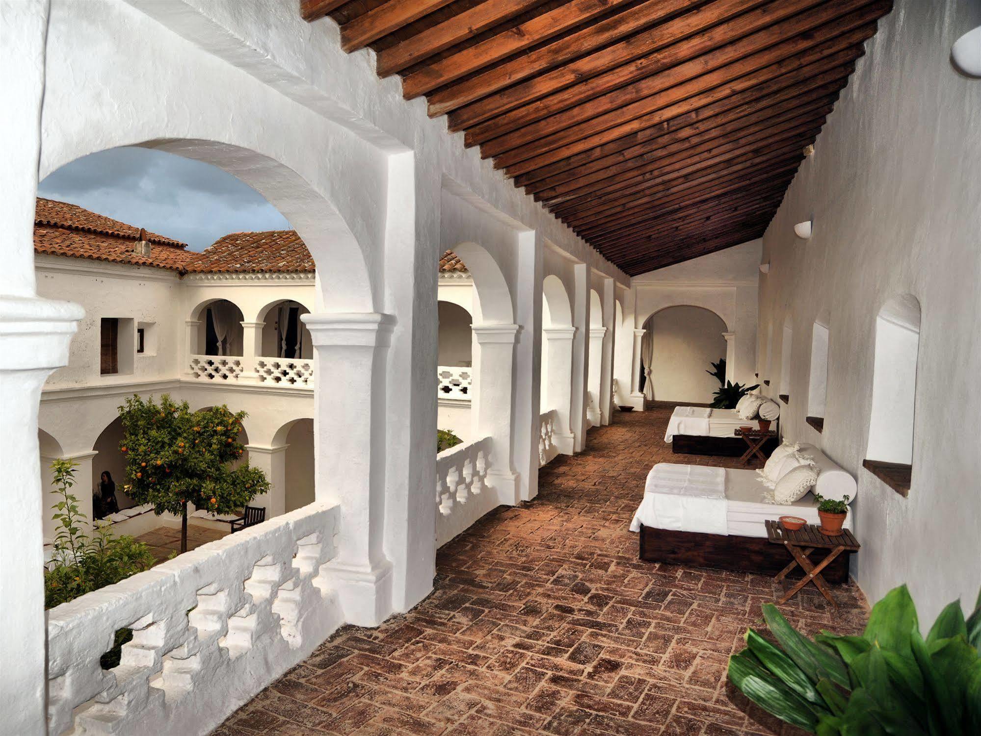 Hotel Hospederia Convento De La Parra, 06176 (Adults Only) à La Parra  Extérieur photo