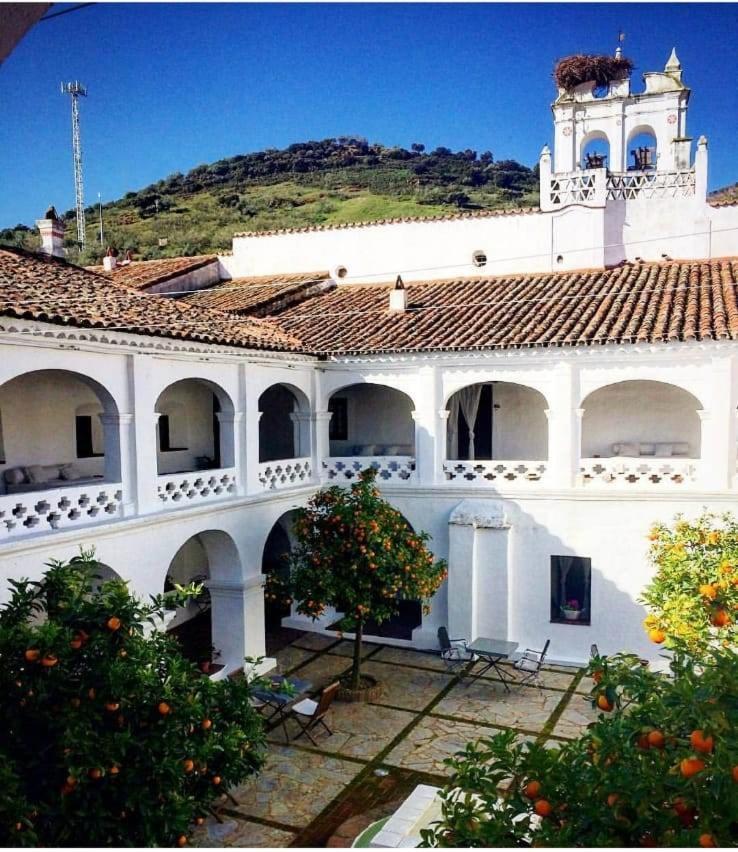 Hotel Hospederia Convento De La Parra, 06176 (Adults Only) à La Parra  Extérieur photo